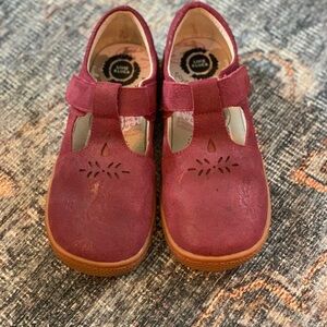 Kids Burgundy Shoes